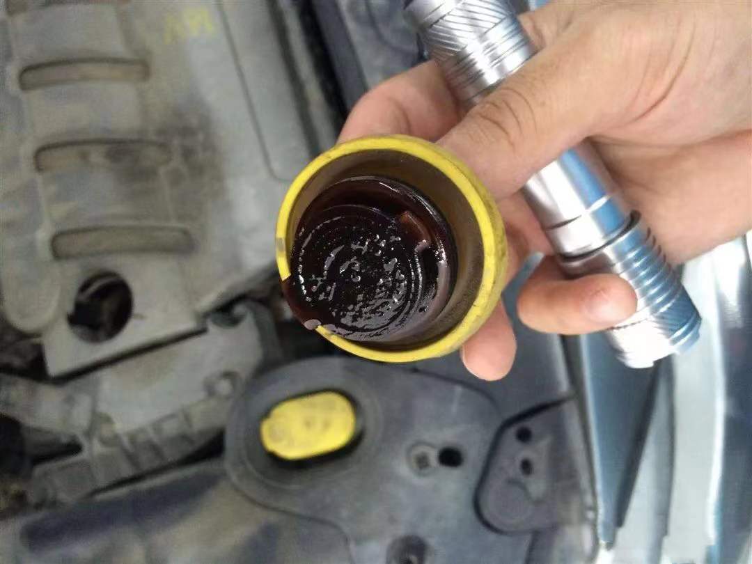 柴機油的級別選錯了，能湊活用么？